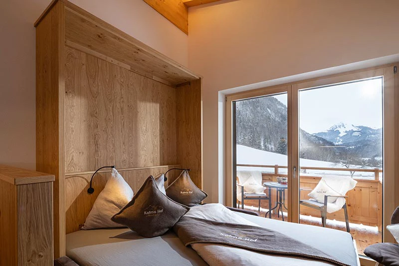 Zimmer Pölven Wohnraum Klappbett